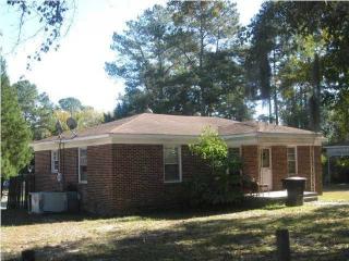 610 Francis St, Walterboro SC  29488-3243 exterior