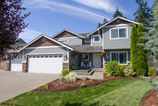 18428 118th Avenue Ct, Puyallup, WA 98374-9166