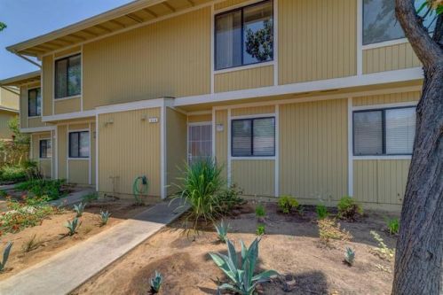 4885 Backer Ave, Fresno, CA 93726-7508