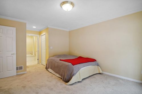 1601 Appleridge Ct, Gibsonia PA  15044-6183 exterior