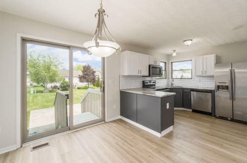 7720 Solomen Run Dr, Blacklick OH  43004-9083 exterior