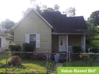 224 Oglewood Ave, Knoxville, TN 37917-5327