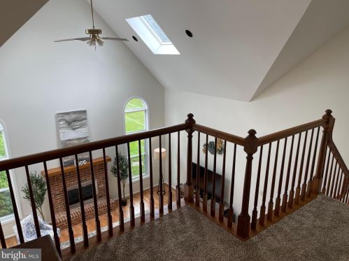 32 Windward Ct, Collegeville PA  19426-2869 exterior