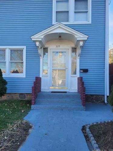 329 Amsterdam Ave, Bridgeport CT  06606-4139 exterior