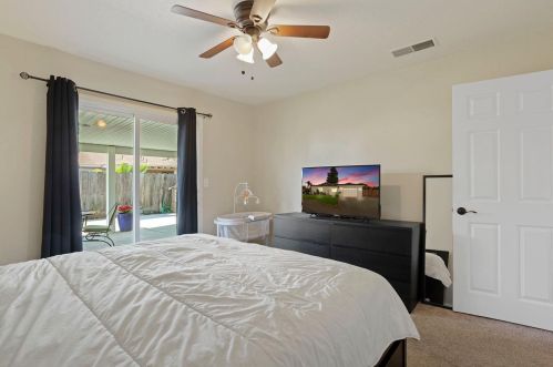 6148 San Juan Ct, Riverbank CA  95367-2742 exterior