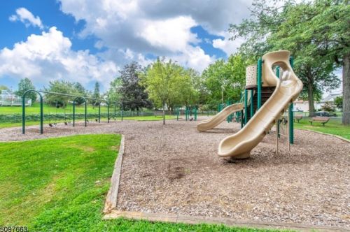 66 Ravine Ave, Nutley NJ  07110-2934 exterior