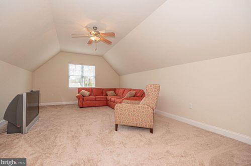 16 Masters Dr, Millville, DE 19970-3269