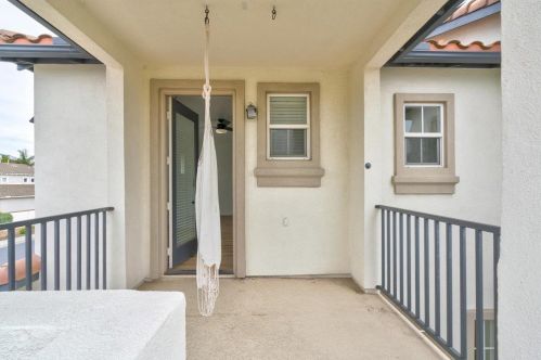 7437 Magellan St, Carlsbad CA  92011-5412 exterior