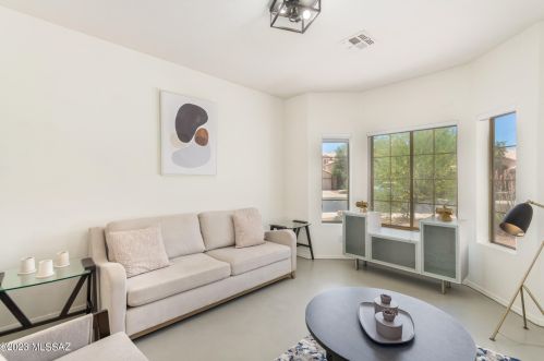 6851 Kern Dr, Tucson AZ  85743-1027 exterior