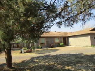 579 29 St, Eagle Crest OR  97756-9487 exterior