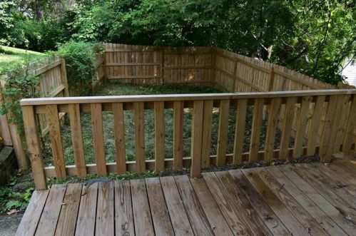 502 Walnut St, Pittsburgh PA  15210-2103 exterior