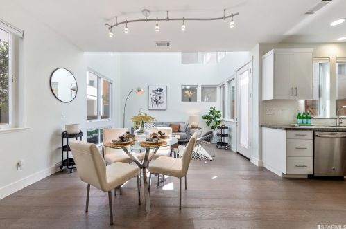 317 Fuller St, Redwood City, CA 94063-1516