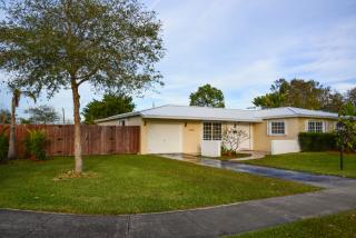 10401 102nd Ave, Miami, FL 33176-3509