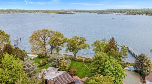 514 Shore Rd, Great Neck, NY 11024-1543