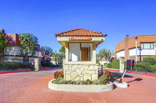 28022 Ridgebluff Ct, Rancho Palos Verdes CA  90275-7204 exterior