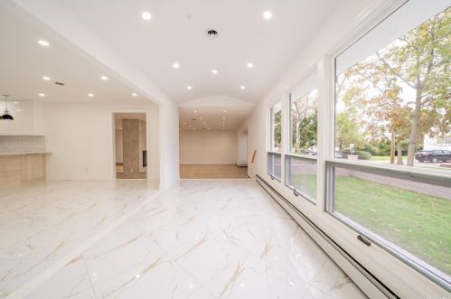 501 Saddle Rdg Rd, Woodsburgh NY  11598-1553 exterior