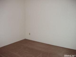 3612 Pullman Dr, Sacramento, CA 95827-3738