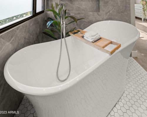 6846 13th Pl, Phoenix AZ  85014-1120 exterior