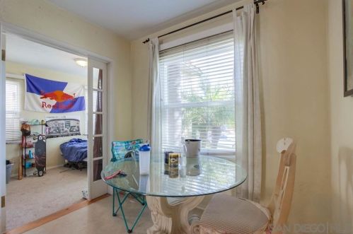 1750 Chalcedony St, San Diego CA  92109-3201 exterior