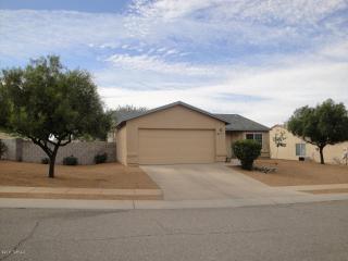 3998 Desert Lake Dr, Tucson, AZ 85730-5719