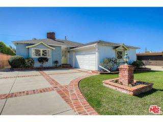 7408 81st St, Los Angeles, CA 90045-2304