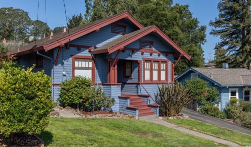652 High St, Sebastopol, CA 95472-4314