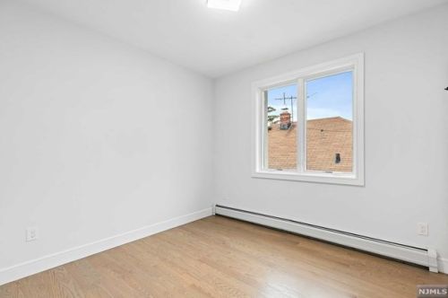 59 Lawton Ave, Cliffside Park NJ  07010-3023 exterior