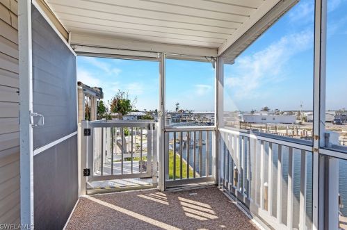 3680 Blueberry Ln, Saint James City FL  33956-2247 exterior