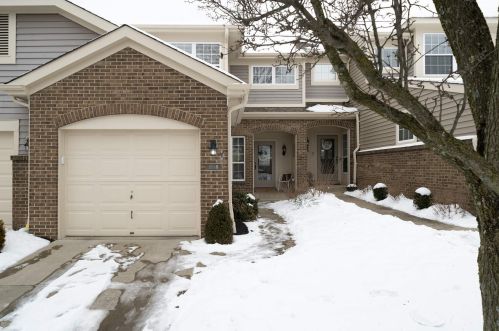 908 Arran Ct, Hamilton, KY 41091-9225