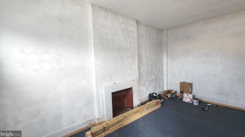 1538 Derry St, Harrisburg PA  17104-1152 exterior