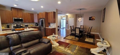 3566 Muirwood Dr, Newtown Square PA  19073 exterior