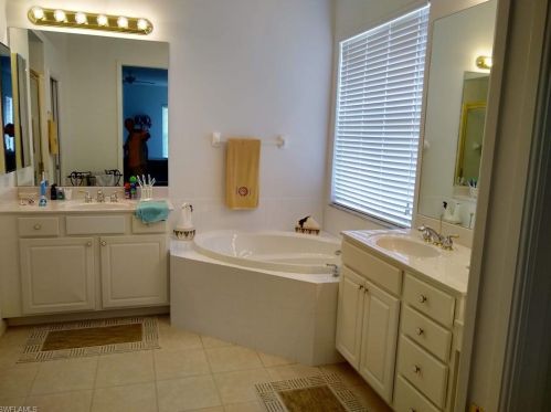 2156 Oxford Ridge Cir, Lehigh Acres FL  33973-6057 exterior