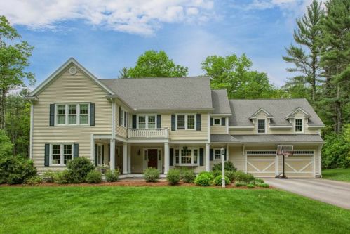 133 Partridge Ln, Carlisle, MA 01741-1111