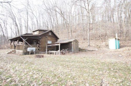 3150 Hunter Hollow Rd, Dodgeville WI  53533-8862 exterior