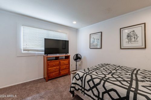 5752 Monte Cristo Ave, Glendale AZ 85306-2230 exterior