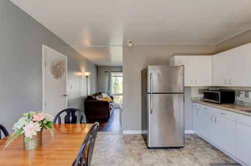 2949 Irwin Ave, Darbydale OH  43123-2309 exterior