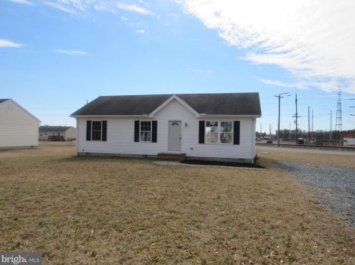 10050 Juniper St, Laurel, DE 19956-3987