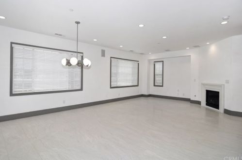 1381 San Juan St, Tustin CA  92780-4645 exterior
