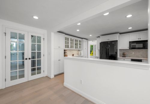 5 Elizabeth Cir, Mashpee MA 02649-2295 exterior