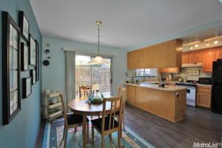 3544 Larchmont Square Ln, Sacramento, CA 95821-3701
