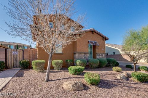 1165 Kingbird Dr, Gilbert, AZ 85297-3125