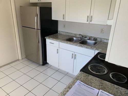 201 1st St, Dania Beach FL  33004-4822 exterior