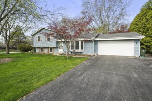 4135 Katherine Dr, Waukesha, WI 53151-5629