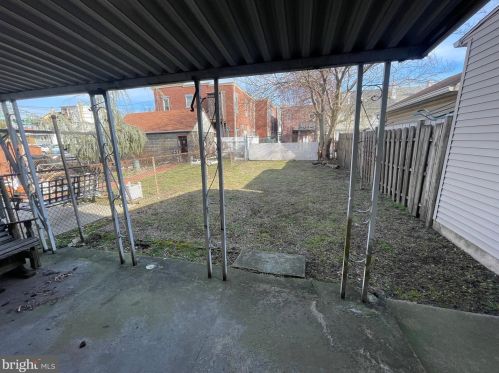 305 Morris St, Gloucester NJ  08030-1448 exterior