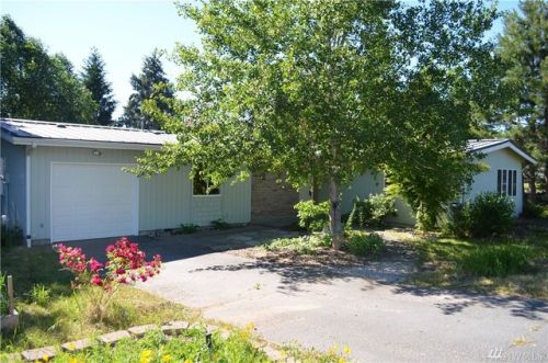 1331 Worrall Dr, Bremerton, WA 98310-3628