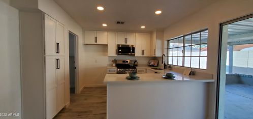 18821 17 Ave, Phoenix AZ 85027-3535 exterior