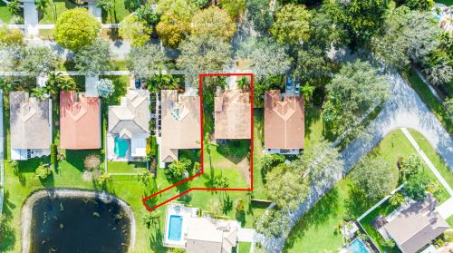 1310 Sabal Lakes Rd, Delray Beach FL  33445-1290 exterior