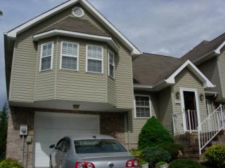 1910 Kite St, Kingsport, TN 37664-3594