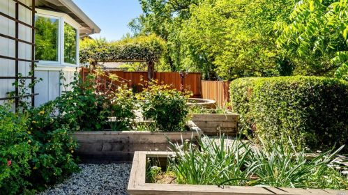 215 Simone Pl, Santa Rosa CA  95409-3736 exterior