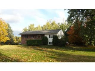 28 Twitchell Ct, Saint George, VT 05495-9039